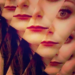 Meet your Posher, Brittni